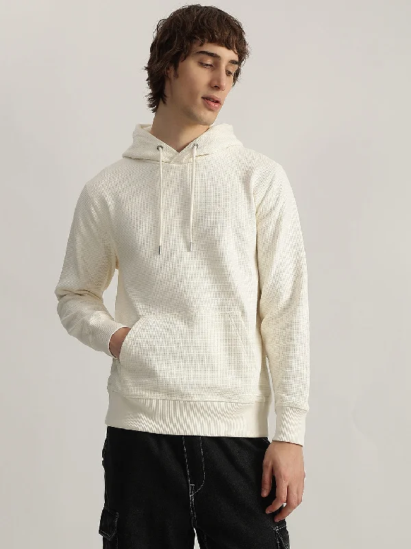 Gant Men Cream Solid Hooded Full Sleeves Pullover Style Sweatshirt