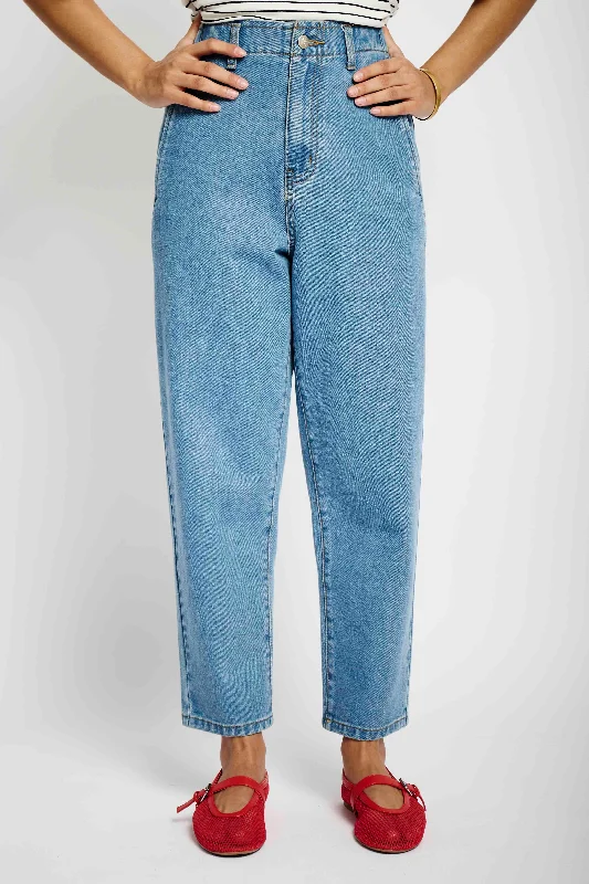 The Mom Jean in Medium Wash