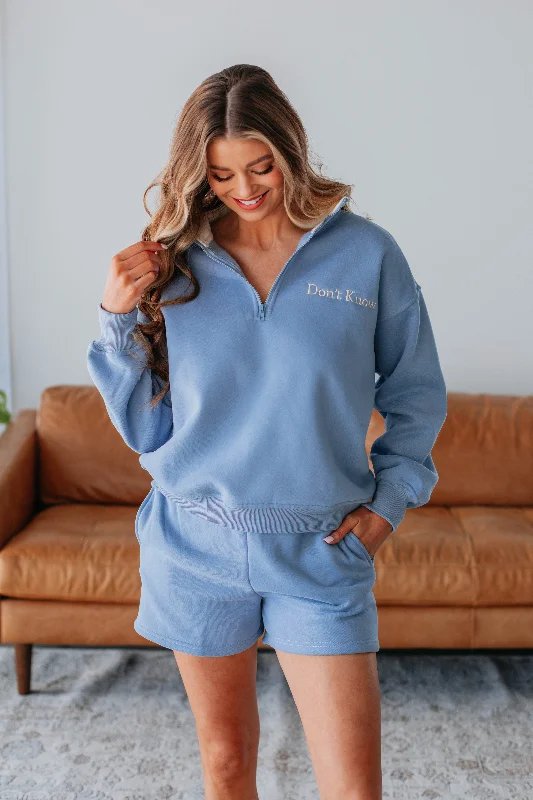 Don't Know Don't Care Pullover - Powder Blue